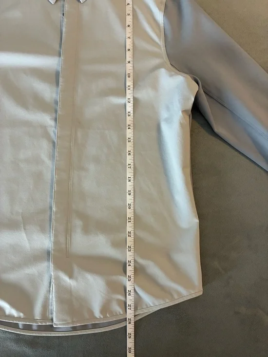 Lululemon Men's Heavyweight Button Down Short Minimalist Two Tone Grey - Picture 10 of 11